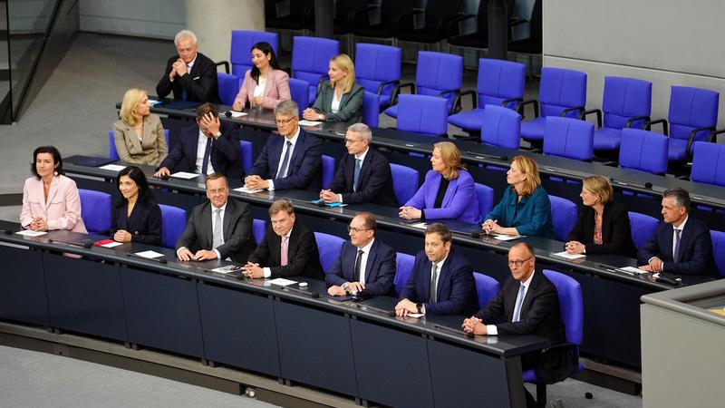 Erhard war ein Macher – also das glatte Gegenteil dieser Regierung