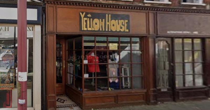 Former town centre shop could become flats amid lack of business interest