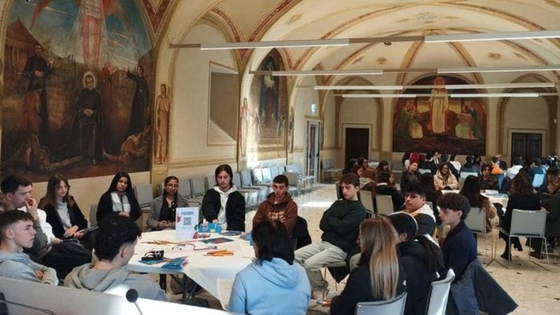 Venerdì torna «Maturi al punto giusto»: duecento studenti in dialogo sul futuro