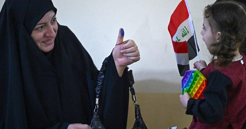 Iraqis vote in general election in rare moment of calm