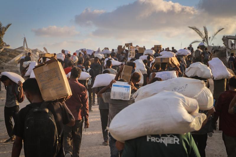Israel reopens northern Gaza border crossing for humanitarian aid deliveries