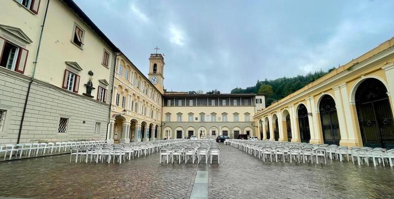 Parrocchiani in rivolta, duro attacco al vescovo Giusti: «Montenero ai monaci»