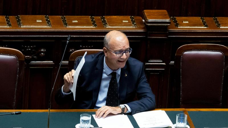 “Sfruttate i femminicidi”. Valditara contro le opposizioni, scontro sull’educazione sessuale a scuola