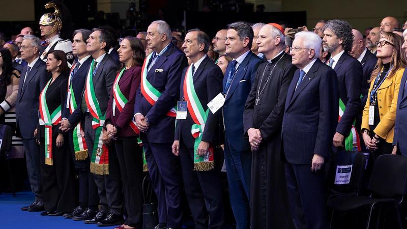 Mattarella: “Non accontentiamoci di una democrazia a bassa intensità”. De Pascale: “Sanità e sicurezza, la politica nazionale non se la prenda coi sindaci”