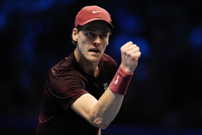 Atp Finals, Sinner vince ancora ed già in semifinale