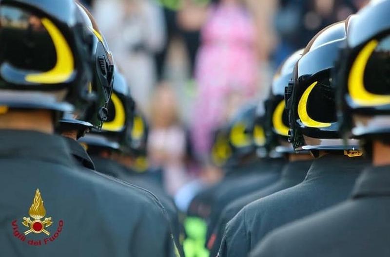 False raccolte fondi per Santa Barbara, l’allarme dei Vigili del Fuoco: «È una truffa, denunciate subito» False raccolte fondi per Santa Barbara, l’allarme dei Vigili del Fuoco: «È una truffa, denunciate subito»