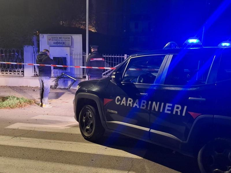 Assalto al bancomat, esplosione a San Martino di Ferrara