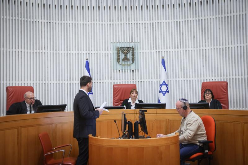 Levin, State Attorney fail to compromise on Sde Teiman probe, High Court to rule