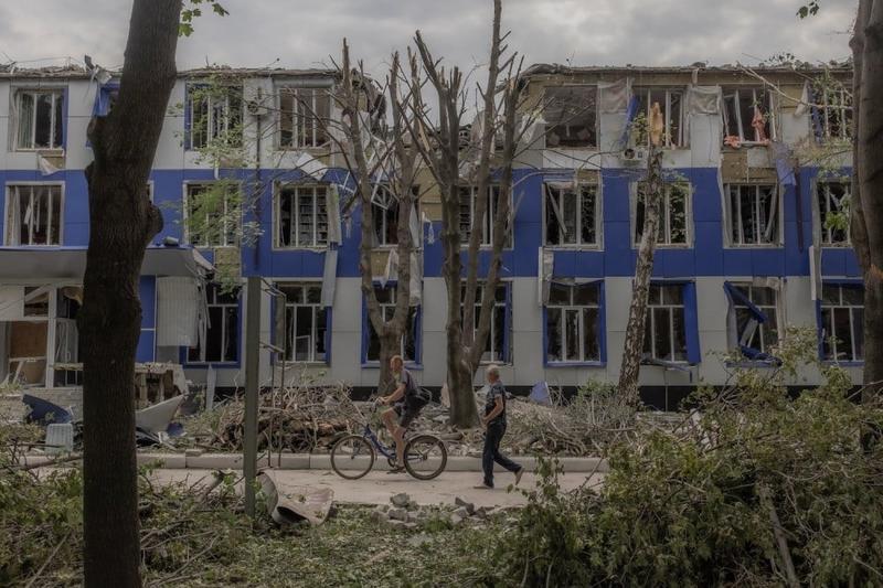 With Help From New Tactics and Drones, Russia Closes in on Another Ukrainian City