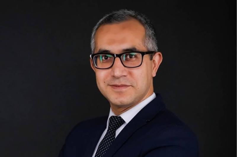 TƏHSİLİ GÖZLƏYƏN TƏLATÜM... - Kamran Əsədov yazır