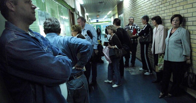 Usudi li se itko pozvati ih na red? Evo što liječnici rade i po 3 mjeseca. Objasnite mi, kada uspiju liječiti?