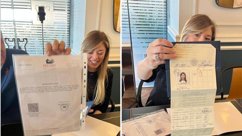 Boccia mostra libretto universitario e certificato di laurea: Â«Io non mentoÂ». Poi attacca Sangiuliano: Â«Passa da una poltrona allâaltraÂ»