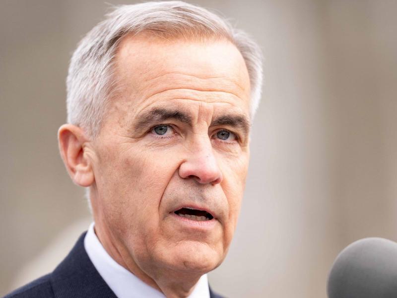 BATRA'S BURNING QUESTIONS: Is the floor crossing a big deal? Does Carney have his own party drama?