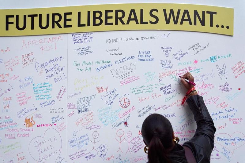 «Sfidare i MAGA sul loro terreno». Ora i dem scoprono il populismo