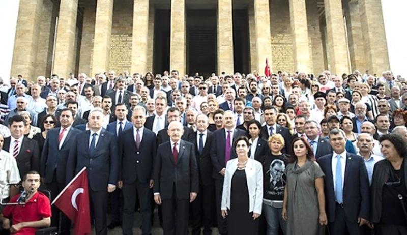 Mustafa Kemâl'in uydurma şecereleri ve hakîkî mensûbiyeti (175)