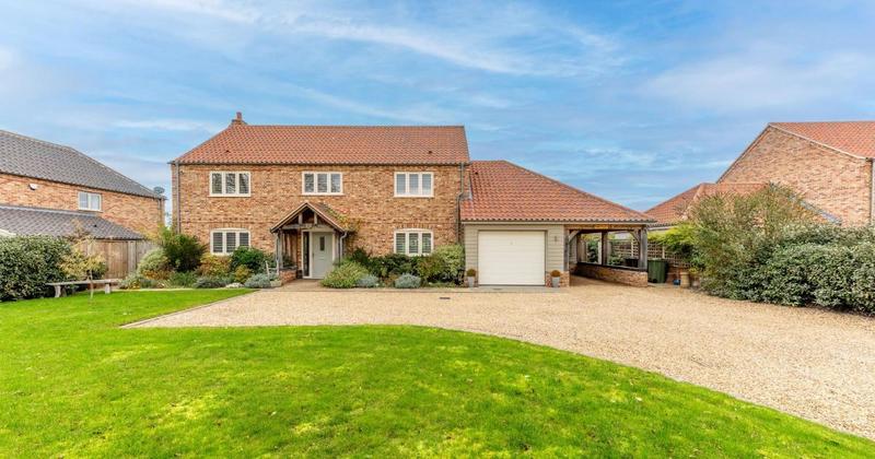 Contemporary home with farmland views for sale at £870,000 Contemporary home with farmland views for sale at £870,000