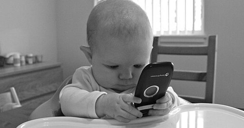 Why It's Not Smart to Give Your Child a Smartphone