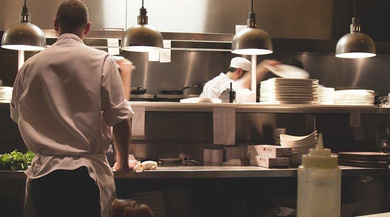 The Weakening Labor Market: Big Jump In People Looking For Holiday Jobs – OpEd