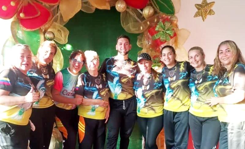 Las Canarias y Trujillo “se llevan la corona” de las bolas criollas en La Hoyada Las Canarias y Trujillo “se llevan la corona” de las bolas criollas en La Hoyada