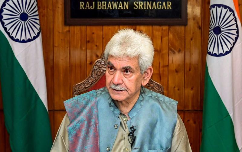 LG Sinha Expresses Deep Anguish Over Nowgam PS Blast LG Sinha Expresses Deep Anguish Over Nowgam PS Blast