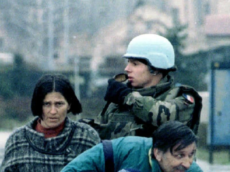 Les riches sont tous des pervers? Les riches sont tous des pervers?