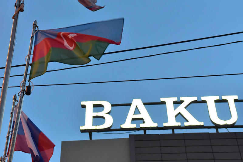 Президенты обнялись, кризис продолжается: между Кремлем и Баку по-прежнему искрит