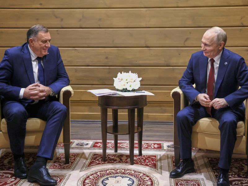 Why did US let Dodik off the hook and hand Europe’s ailing heart to Russia? Why did US let Dodik off the hook and hand Europe’s ailing heart to Russia?