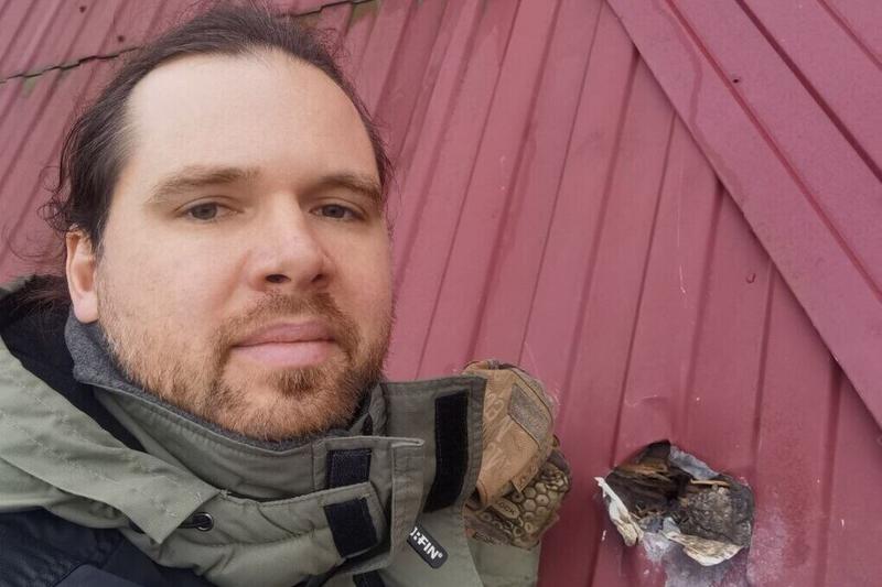 Метеорит пробил крышу в Новгородской области