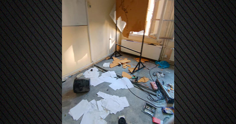 Επεισόδια στο Πολυτεχνείο: Άγριος ξυλοδαρμός στην Πατησίων Επεισόδια στο Πολυτεχνείο: Άγριος ξυλοδαρμός στην Πατησίων