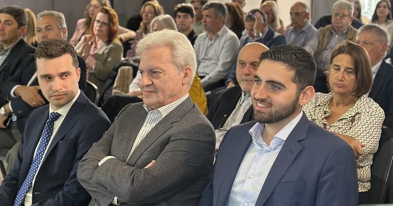 Ο Κωνσταντίνος Κεφαλογιάννης στην εκδήλωση της Ένωσης Ασκουμένων και Νέων Δικηγόρων Ηρακλείου Ο Κωνσταντίνος Κεφαλογιάννης στην εκδήλωση της Ένωσης Ασκουμένων και Νέων Δικηγόρων Ηρακλείου