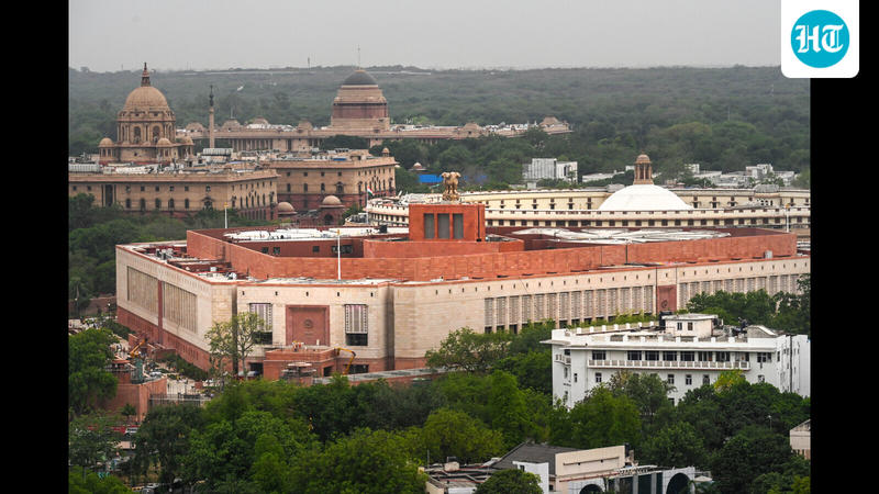 Missing women in the assemblies, Parliament