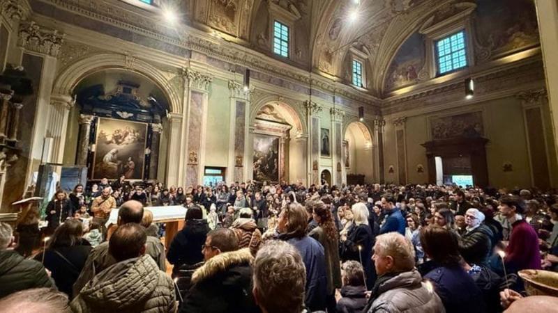 «Grazie maestra Michela», l’addio di Villongo all’educatrice morta a 49 anni «Grazie maestra Michela», l’addio di Villongo all’educatrice morta a 49 anni