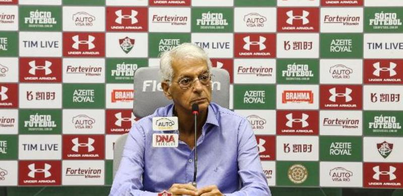 Morte de Celso Barros choca as Laranjeiras e torcida do Flu se manifesta