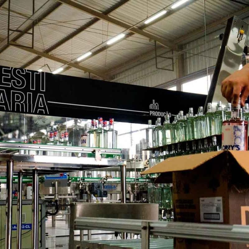 Destilaria mineira se reinventa para ser uma das maiores do país