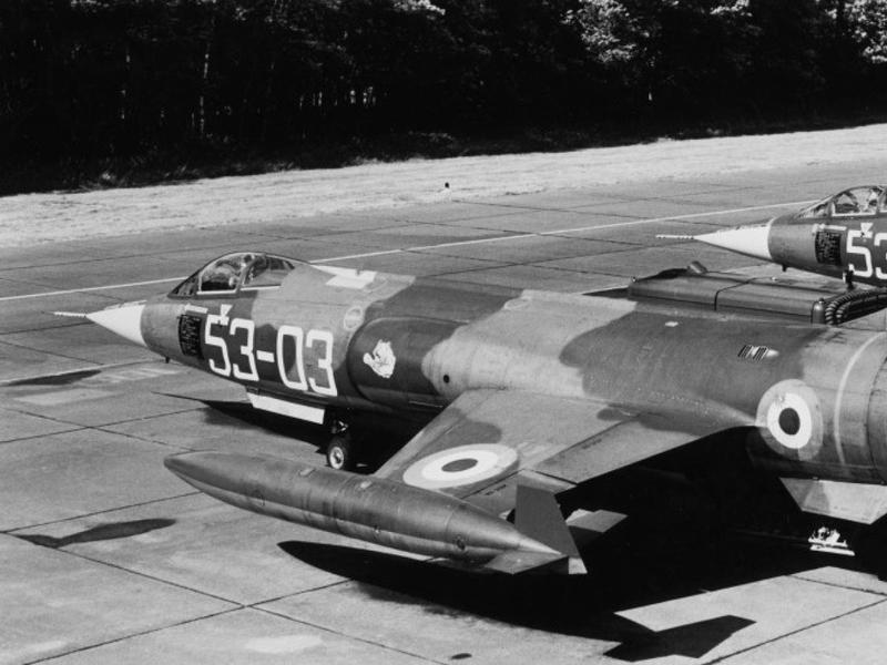 Spillone contro Tomcat: così il caccia italiano superò l'F-14 Usa con la tattica dello yo-yo Spillone contro Tomcat: così il caccia italiano superò l'F-14 Usa con la tattica dello yo-yo