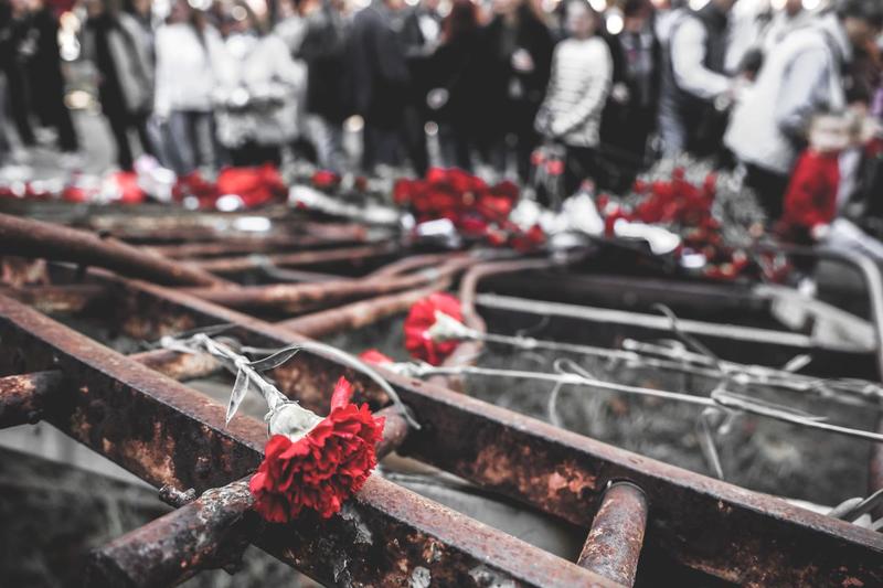 Οι κανίβαλοι ιεροφάντες του Πολυτεχνείου