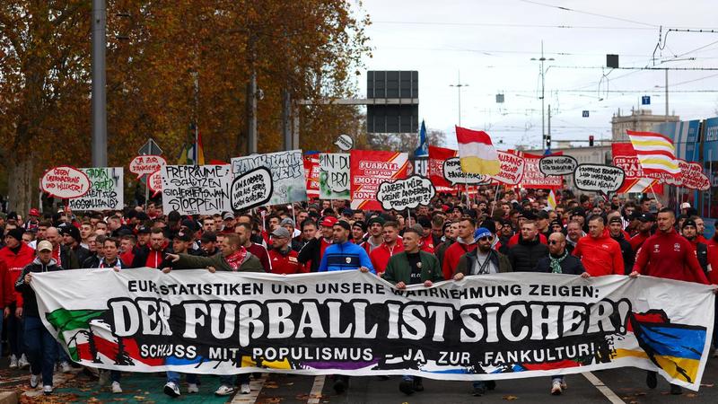 Demonstration in Leipzig für Fanrechte : Der Fußball ist sicherer denn je – und doch droht eine Eskalation