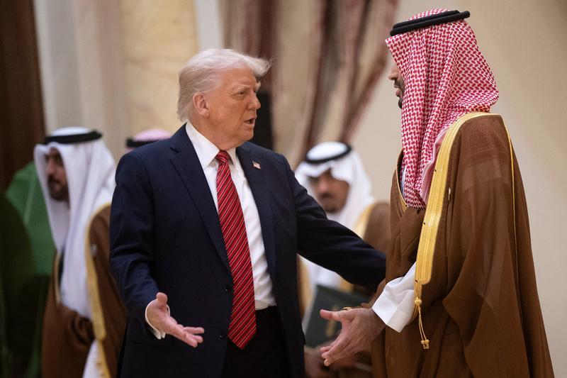Trump faces uphill battle to persuade Saudi crown prince to normalize Israel ties Trump faces uphill battle to persuade Saudi crown prince to normalize Israel ties