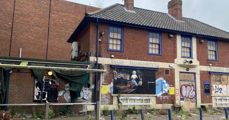 Demolition of former pub among public notices in Norfolk Demolition of former pub among public notices in Norfolk