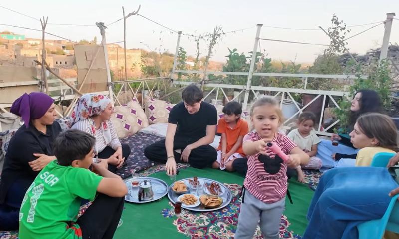 İlk konseri öncesi Ragıb Narin’le müzik, yolculuk ve sosyal medya üzerine: Öncelikli hedef niyet