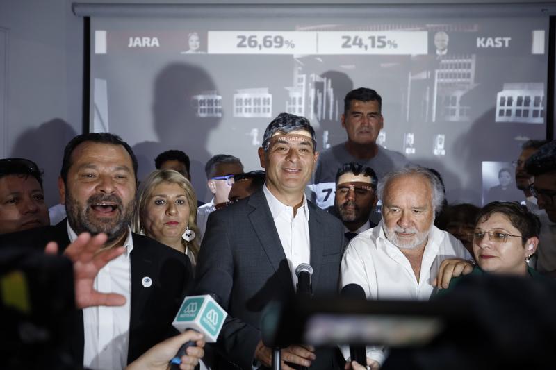 Iris Boeninger: Época de negociaciones