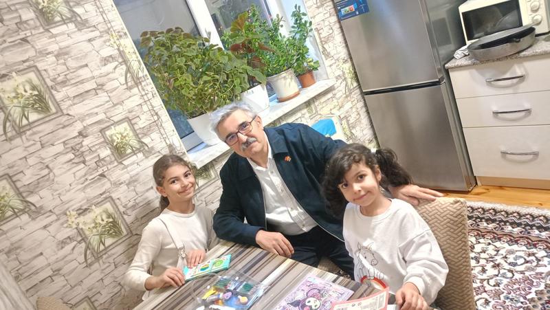 BAKÜ'DE GÜZEL BİR AİLE