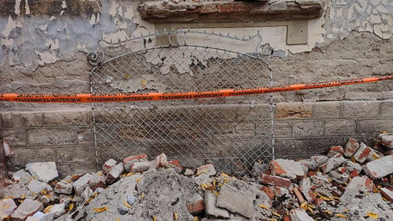 Ruši, ahahahaha! Ruši, ahahahaha!