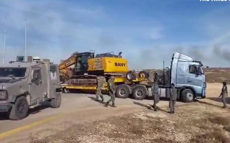 Authorities begin demolition of illegal outpost in Gush Etzion accused of ‘anarchy’