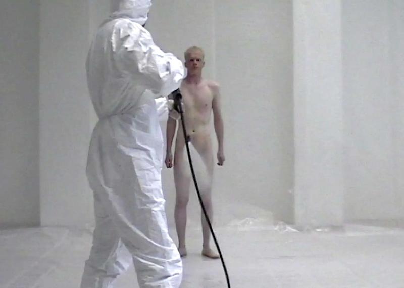 Der Künstler Sven Johne und die Wehrpflicht: Er gibt der Angst ihr Recht zurück