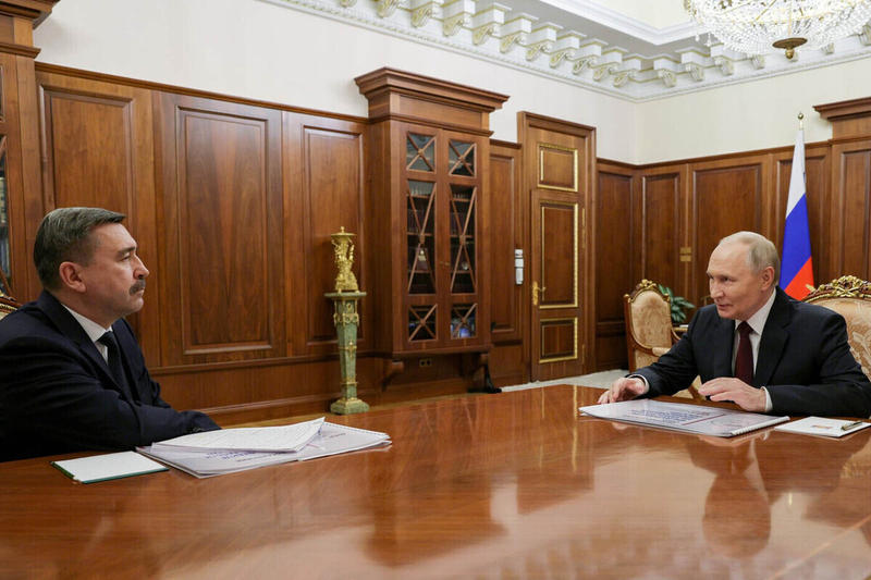 Путин поддержал готовность ФНПР решать демографические проблемы молодых членов профсоюзов