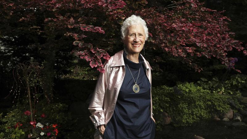 USA | Die Letzte, die nicht aufgibt: Sara Paretskys Thriller „Wunder Punkt“