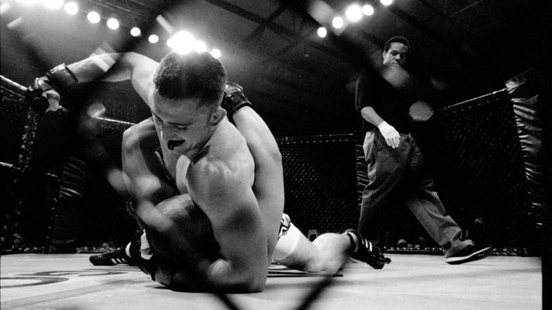 Philadelphia | Die Kämpfe außerhalb des Rings: John Verchers Krimi „Umnachtet“