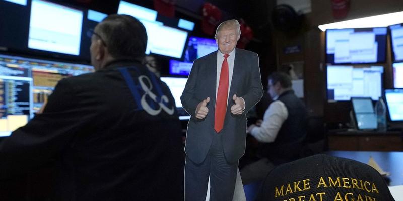 5 Reasons Trump's Economy Stinks and 10 Things the Dems Should Do About It