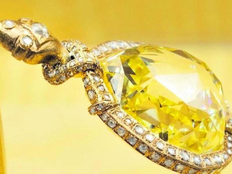 “Risarcimento di guerra”. L’Italia può chiedere il diamante “Florentiner” agli Asburgo?